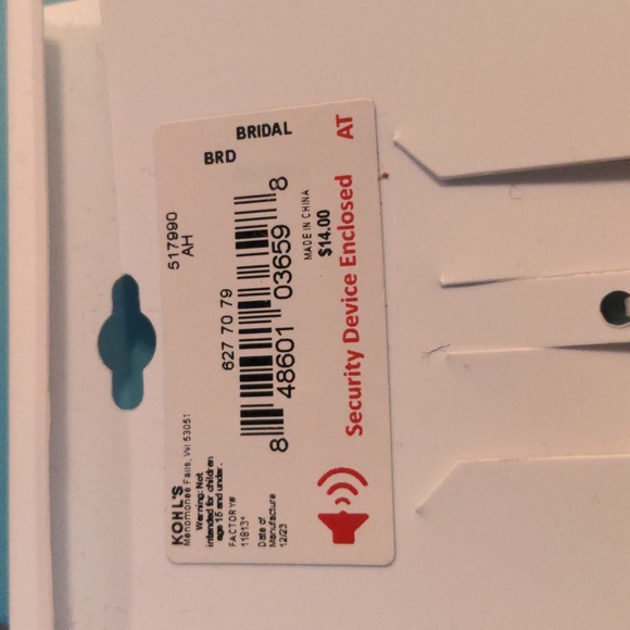 Bride Bundle NWT Hair Pin, Bride Sunglasses, Mrs. and Bride Earrings - Picture 4 of 7